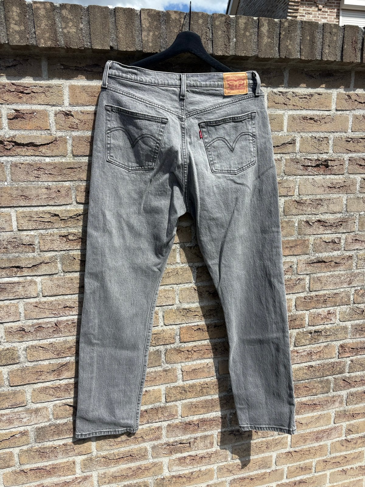Levi's 501 jeans - L30 W30 - Zo goed als nieuw, Ophalen of Verzenden, Zo goed als nieuw, Grijs, W30 - W32 (confectie 38/40)