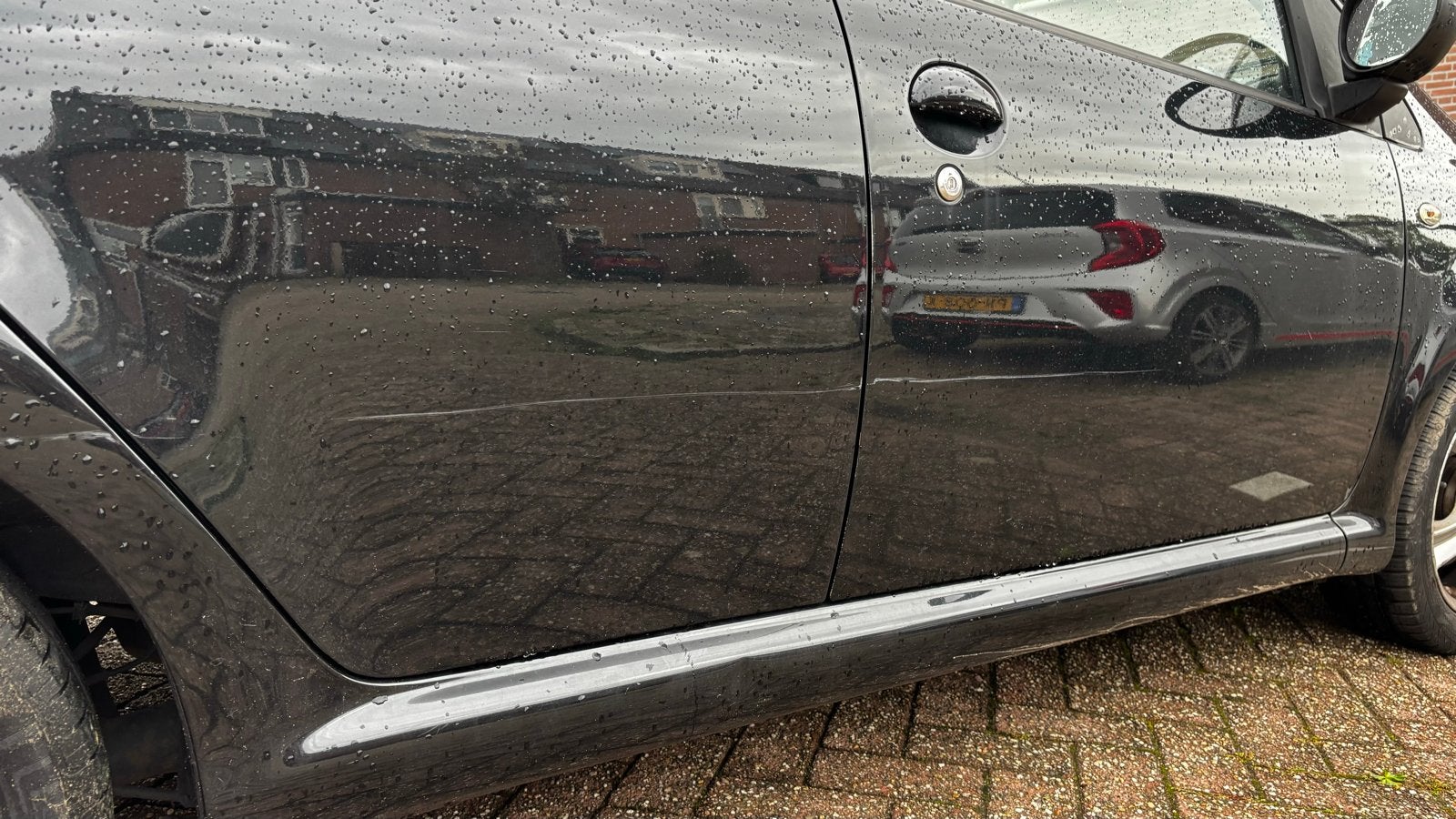 Foto 5 van VERKOCHT Toyota Aygo 1.0 12V Vvt-i 5DRS MMT 2013 Zwart