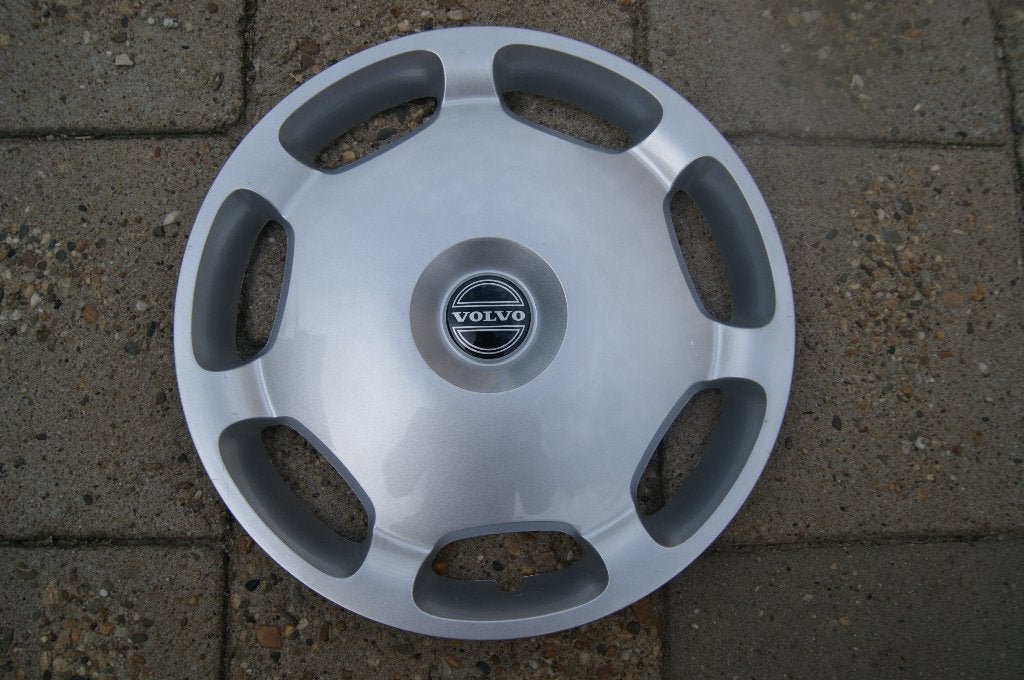 1 losse originele wieldop Volvo V70 15 inch, Auto diversen, Wieldoppen, Ophalen of Verzenden, Zo goed als nieuw