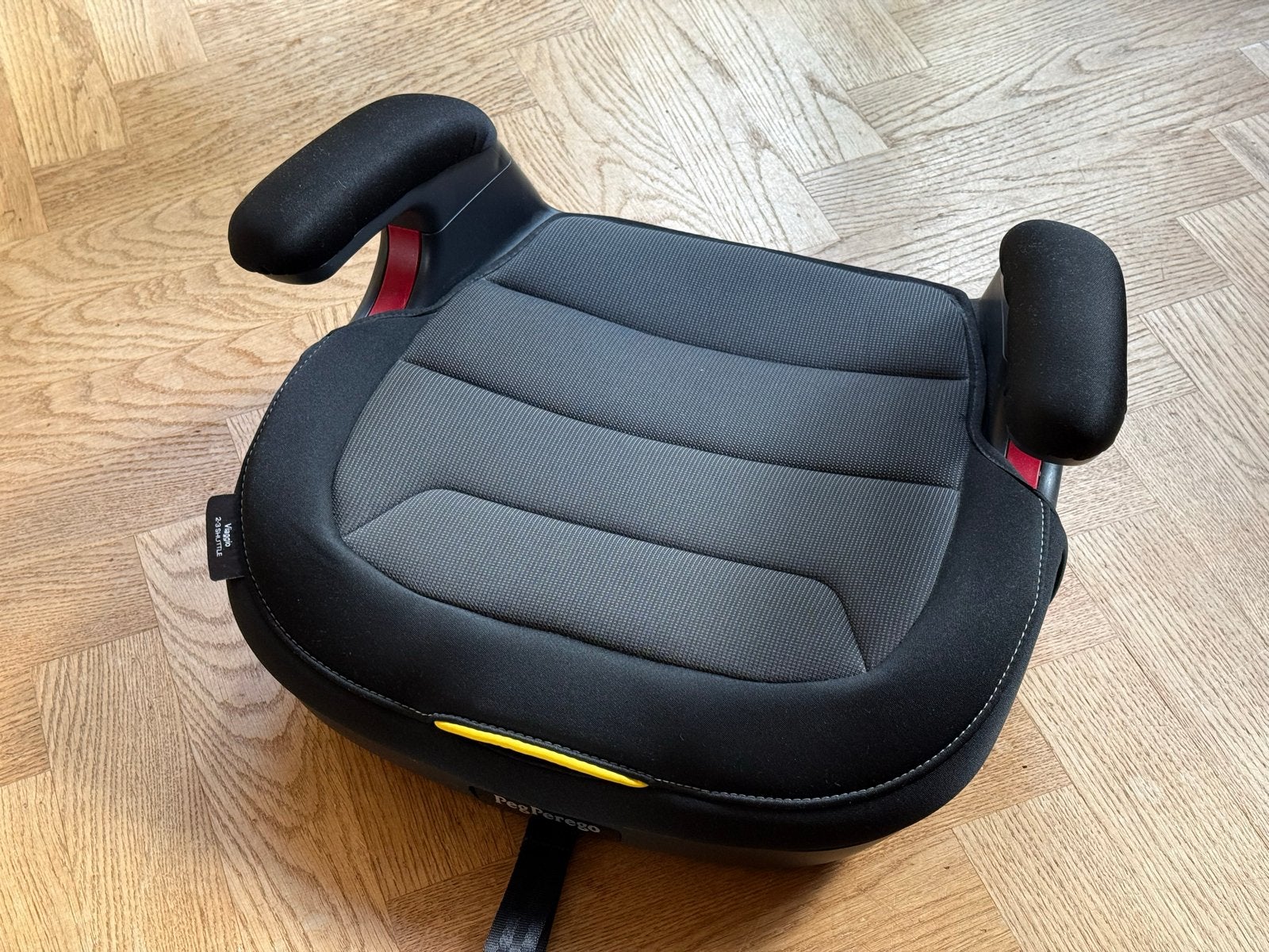 Peg Perego Viaggio 2-3 Shuttle autostoel - Zwart, Autogordel of Isofix, 15 t/m 36 kg, Zo goed als nieuw, Ophalen