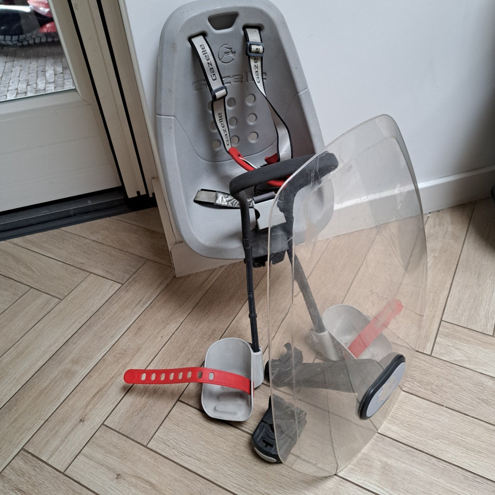 Yepp fietsstoeltje voor met windscherm, Ophalen, Gebruikt