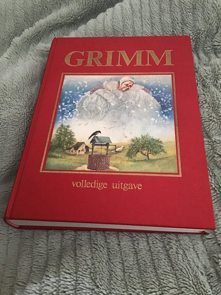 Sprookjesboek Grimm Volledige uitgave, Boeken, Ophalen of Verzenden, Gelezen, Gebroeders Grimm