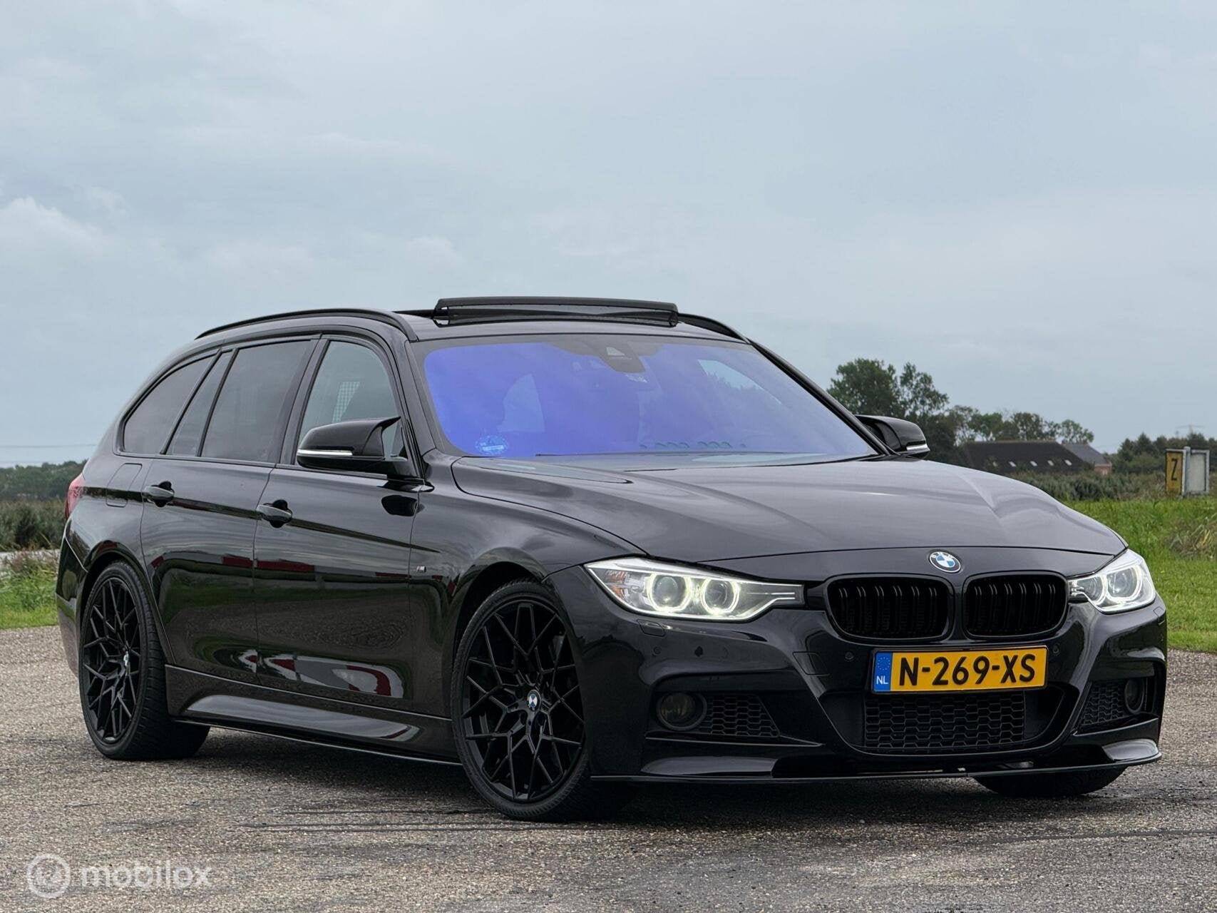 BMW 3-serie Touring 335i xDrive, M-Pakket, Harman Kardon !, Auto's, Euro 5, Zwart, Leder, Vierwielaandrijving