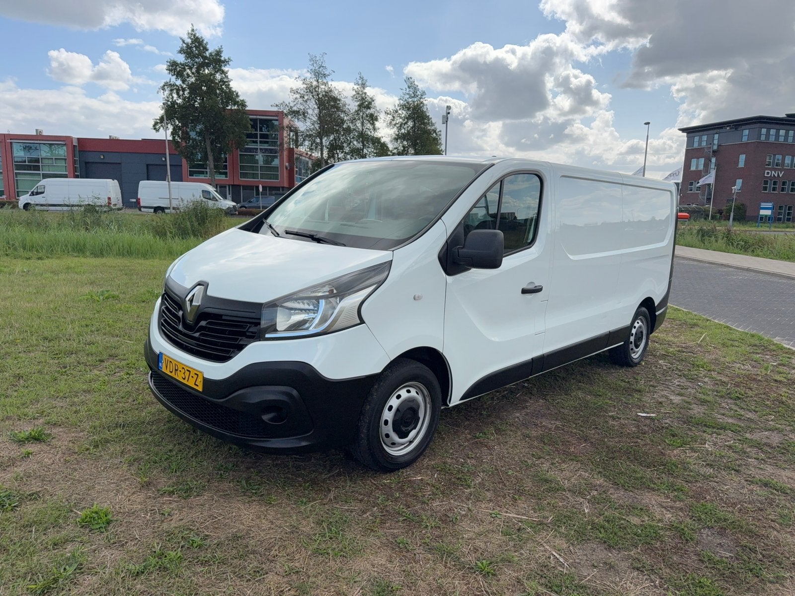 Renault Trafic GB dCi 120pk L2h1 T29 2019 Wit euro 6, 4 cilinders, Renault, Wit, Bedrijf