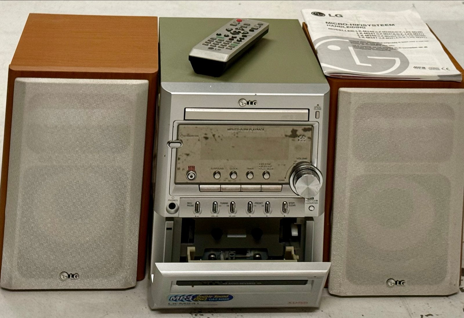 LG Micro Hi-Fi Systeem met Cassettedeck, CD en Speakers, Audio, Tv en Foto, Stereo-sets, Overige merken, Gebruikt, Cassettedeck