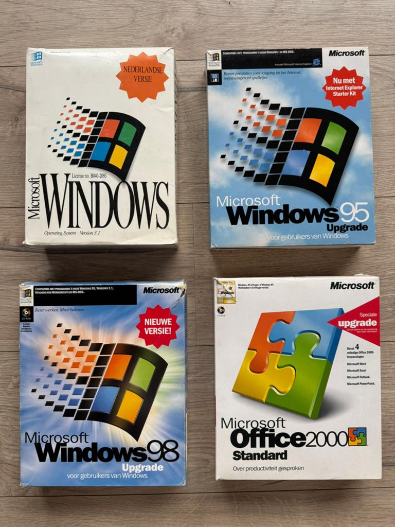 Windows 3.1 Windows 95 Windows 98 Office 2000 PC Big Box, Computers en Software, Besturingssoftware, Ophalen of Verzenden, Zo goed als nieuw