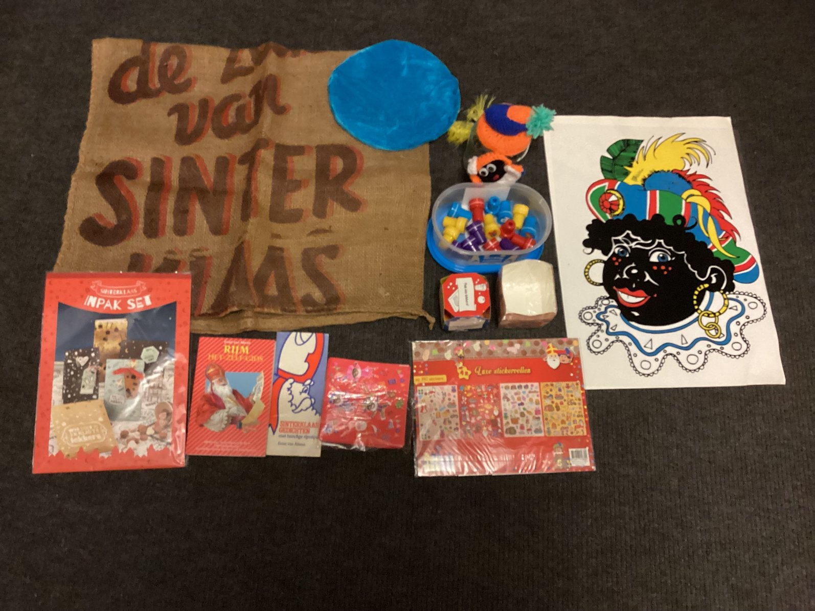 Sinterklaas pakker, Diversen, Ophalen of Verzenden, Zo goed als nieuw