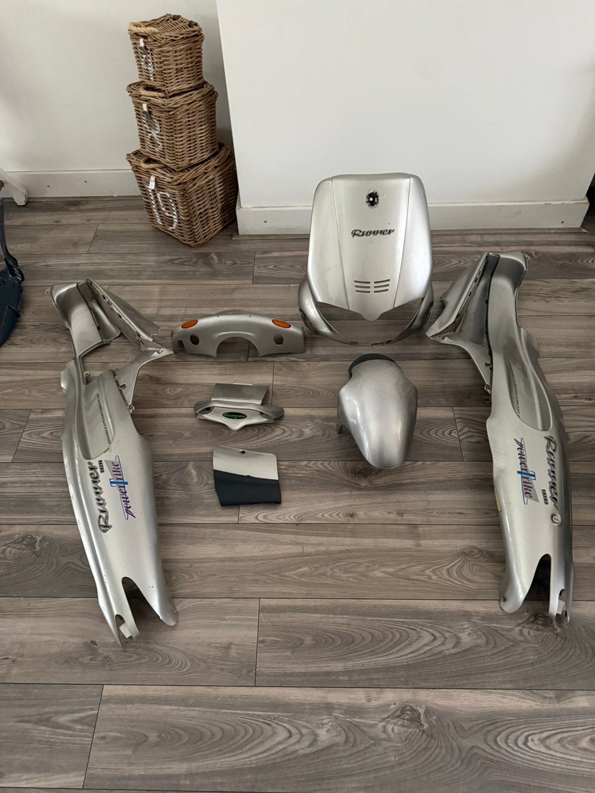Gilera runner kappen set zilver grijs orgineel, Ophalen of Verzenden, Zo goed als nieuw, Kap
