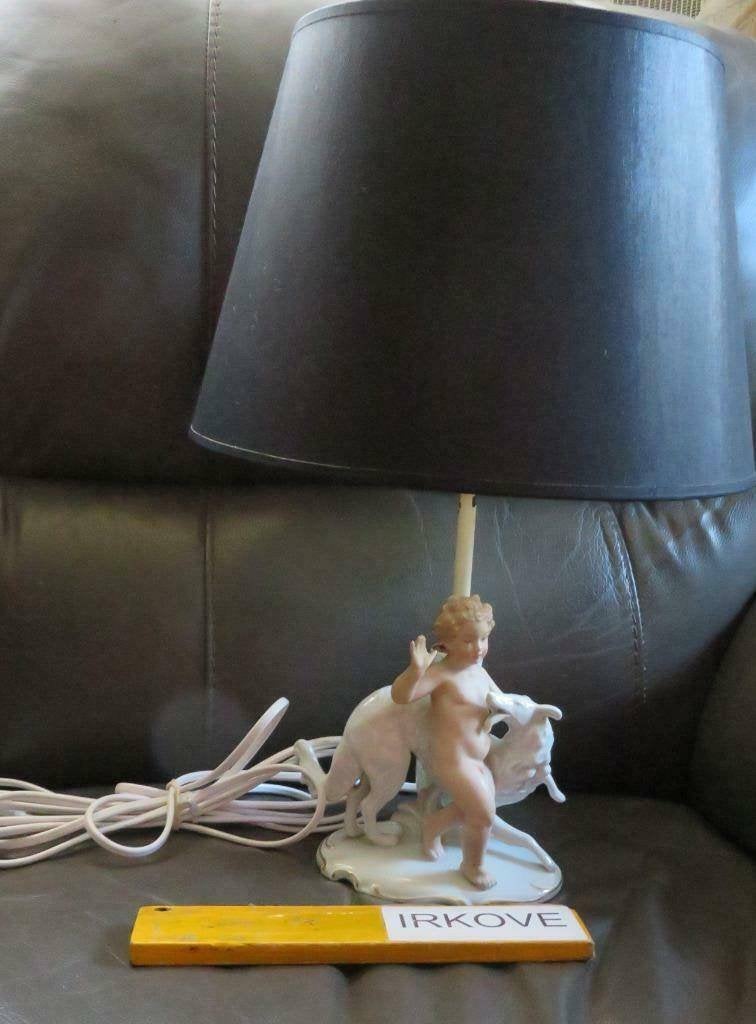 WALDORFF FRAAIE LAMP MET JONGETJE EN WINDHOND * Met Kap *, Antiek en Kunst, Ophalen of Verzenden
