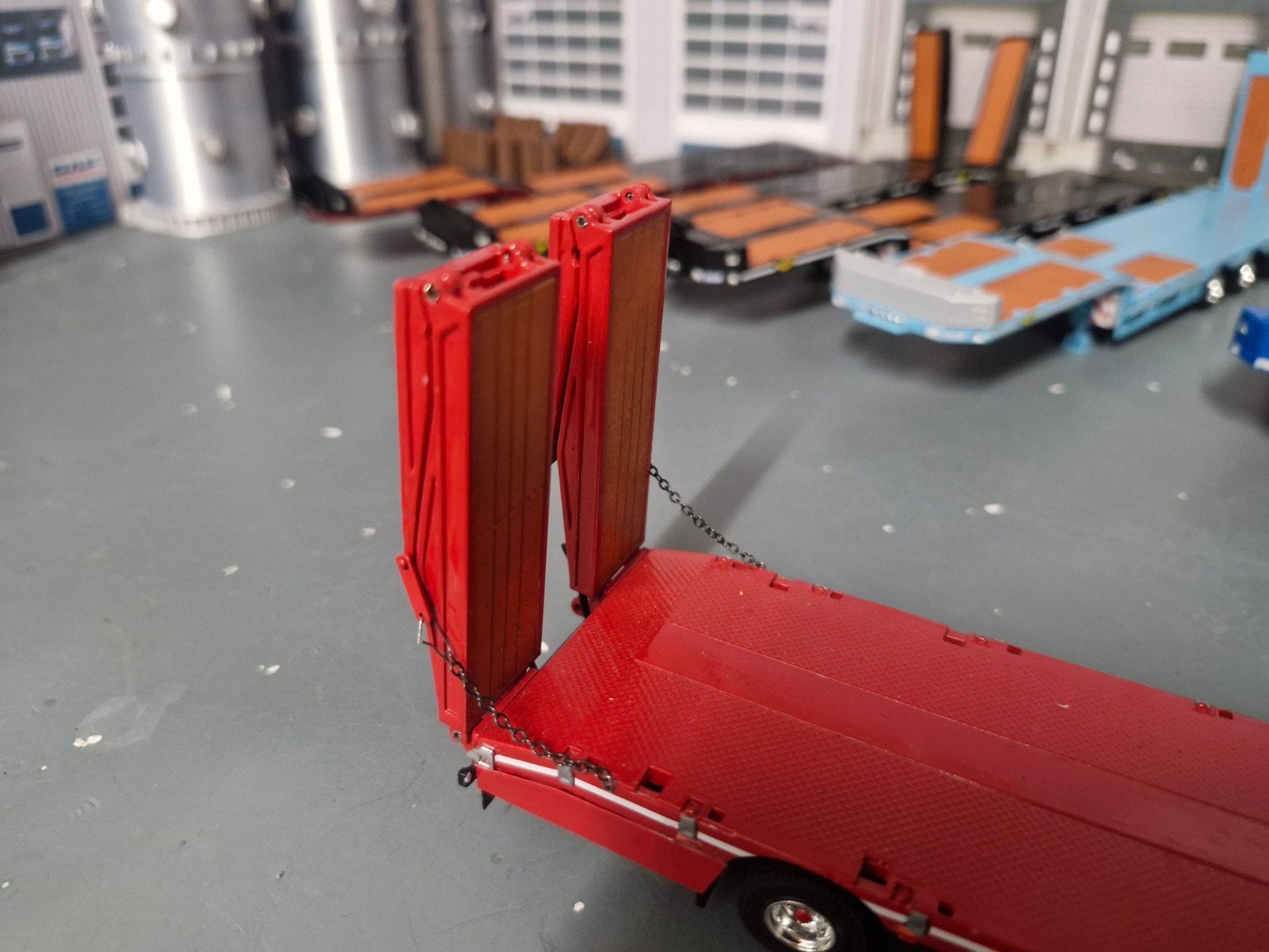 semi dieplader uitschuifbaar met oprijplanken wsi, Ophalen of Verzenden, Zo goed als nieuw, Bus of Vrachtwagen, Wsi