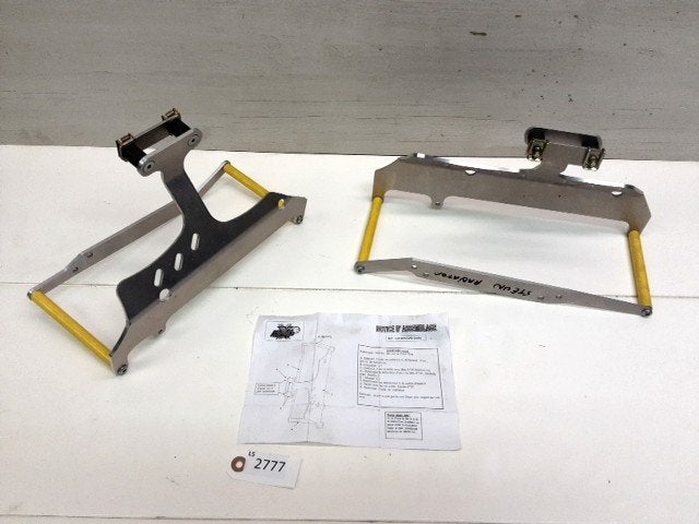 RMZ450 2005 - 2008 Suzuki Beugel Beugel radiator D1-54888