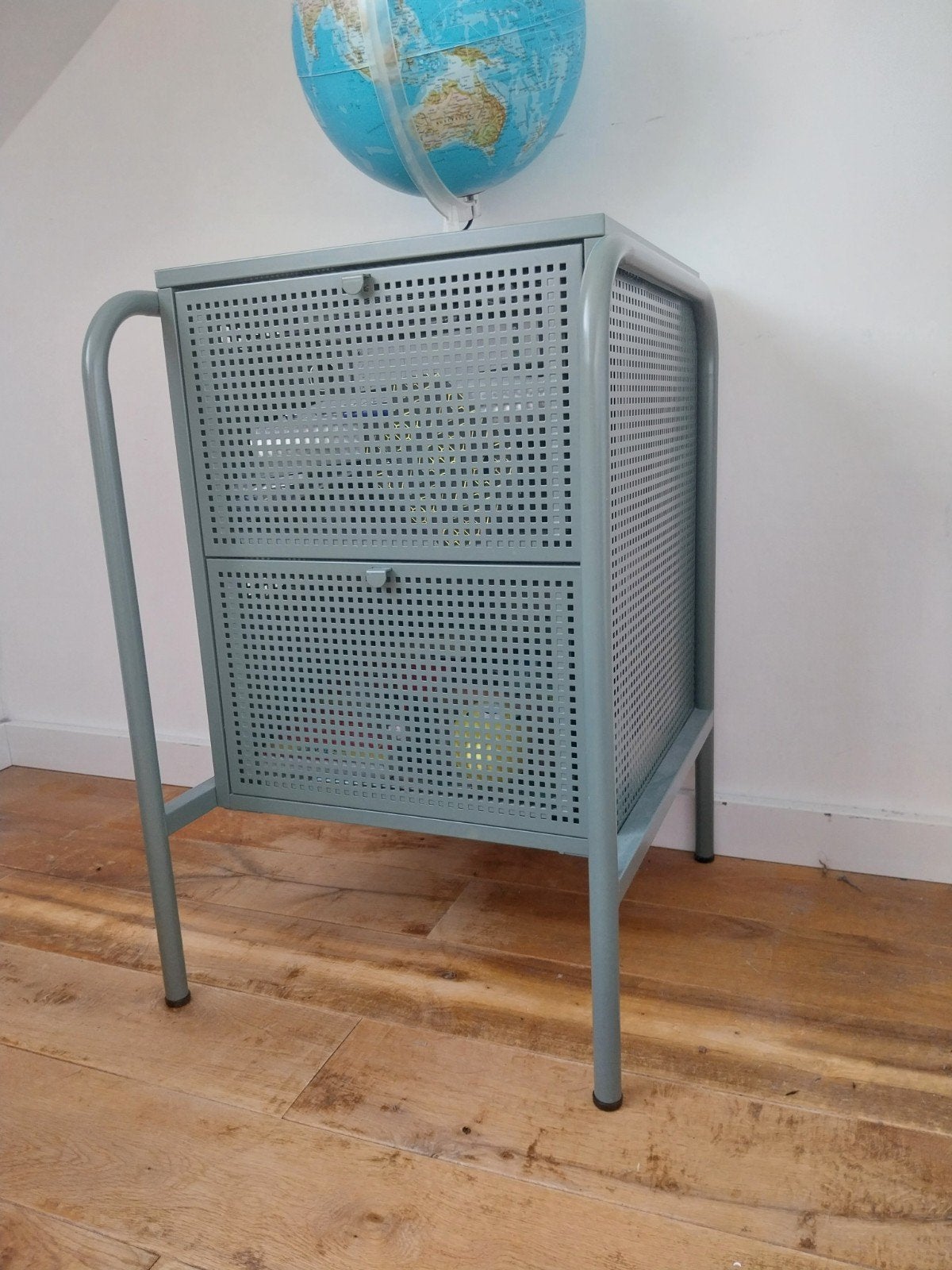 Ladekast ikea metaal, Huis en Inrichting, Woonaccessoires | Krantenbakken en Lectuurbakken, Ophalen