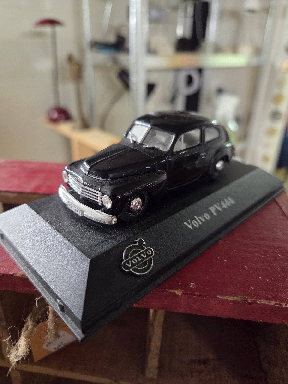Volvo PV 444 1/43 schaalmodel, Ophalen, Zo goed als nieuw, Auto, Overige merken