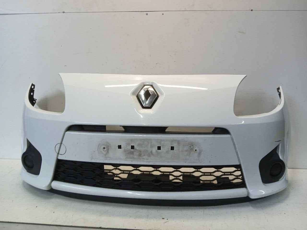 Bumper voor Renault Twingo, Auto-onderdelen, Carrosserie en Plaatwerk, Bumper, Renault, Voor, Gebruikt, Herkomst onderdeel bekend