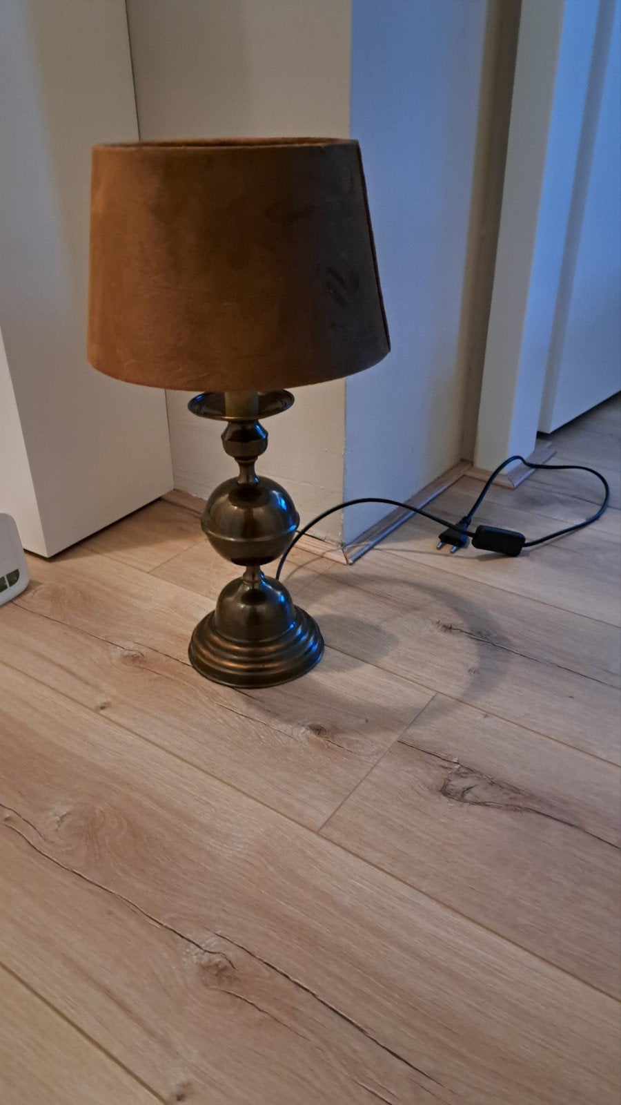 Mooie Messing Tafellamp ( Nieuw Snoer & Kapje), Huis en Inrichting, Ophalen, Gebruikt, E14 (klein)