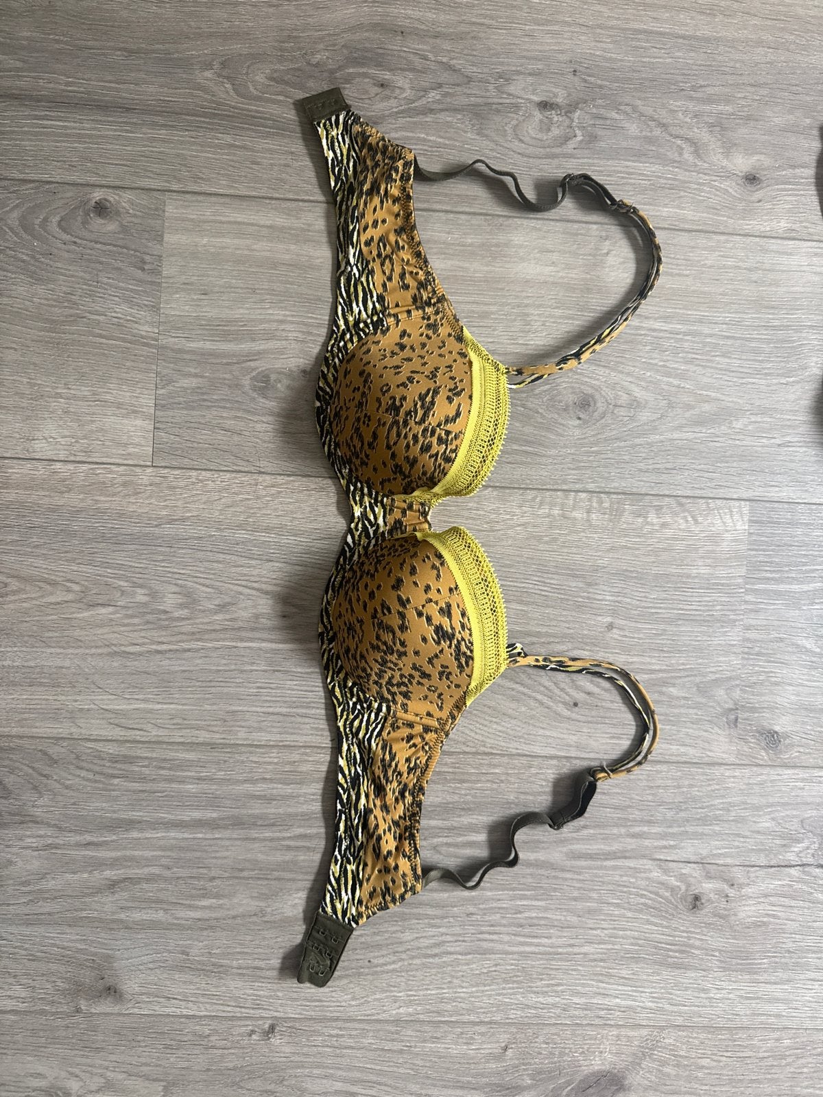 Marie Jo BH met luipaardprint en gele accenten, Ophalen of Verzenden, Meerkleurig, BH