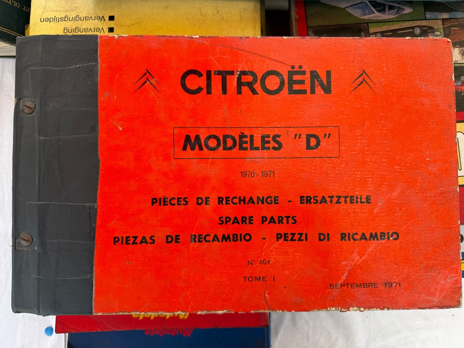 Sleutelboek Citroën DS Modèles "D" 1970-1971 Onderdelen, Ophalen of Verzenden, Gelezen, Citroën