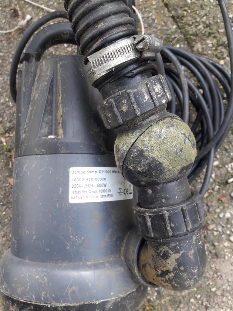 klokpomp, Tuin en Terras, Ophalen of Verzenden, Gebruikt, Elektrisch, Dompelpomp