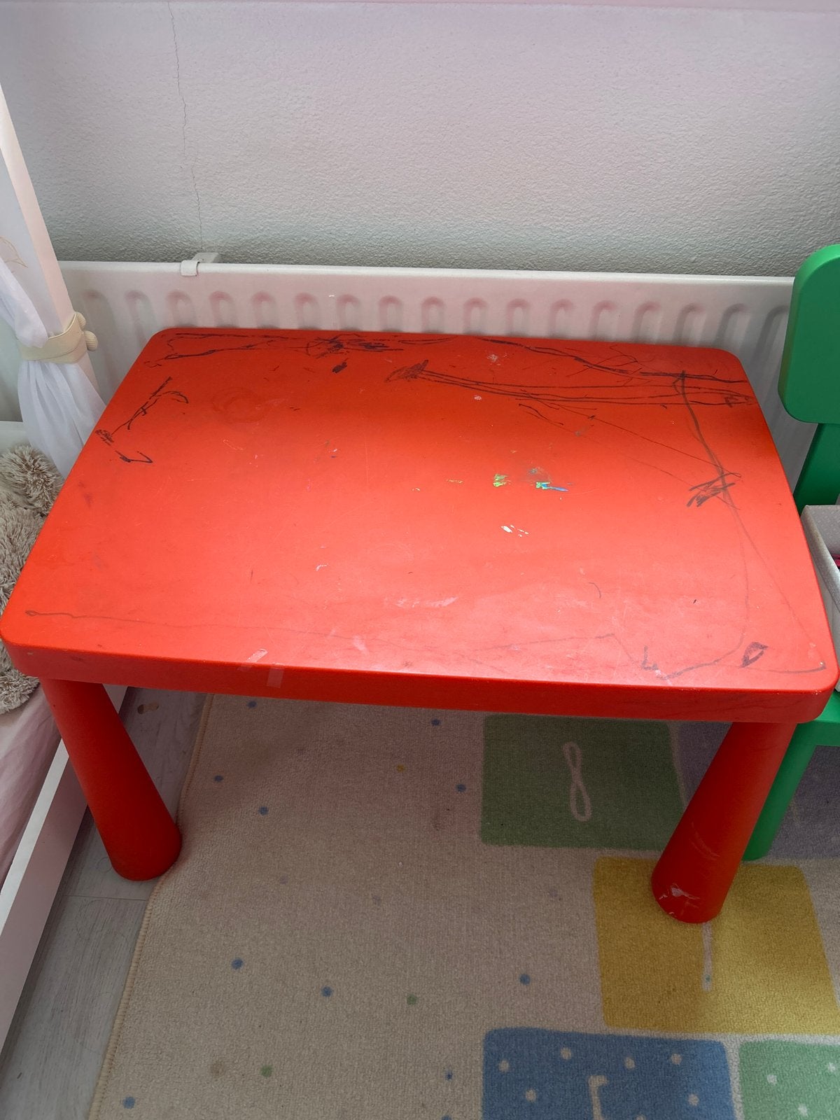 IKEA Mammut kindertafel - rood, Ophalen, Gebruikt, Tafel(s)