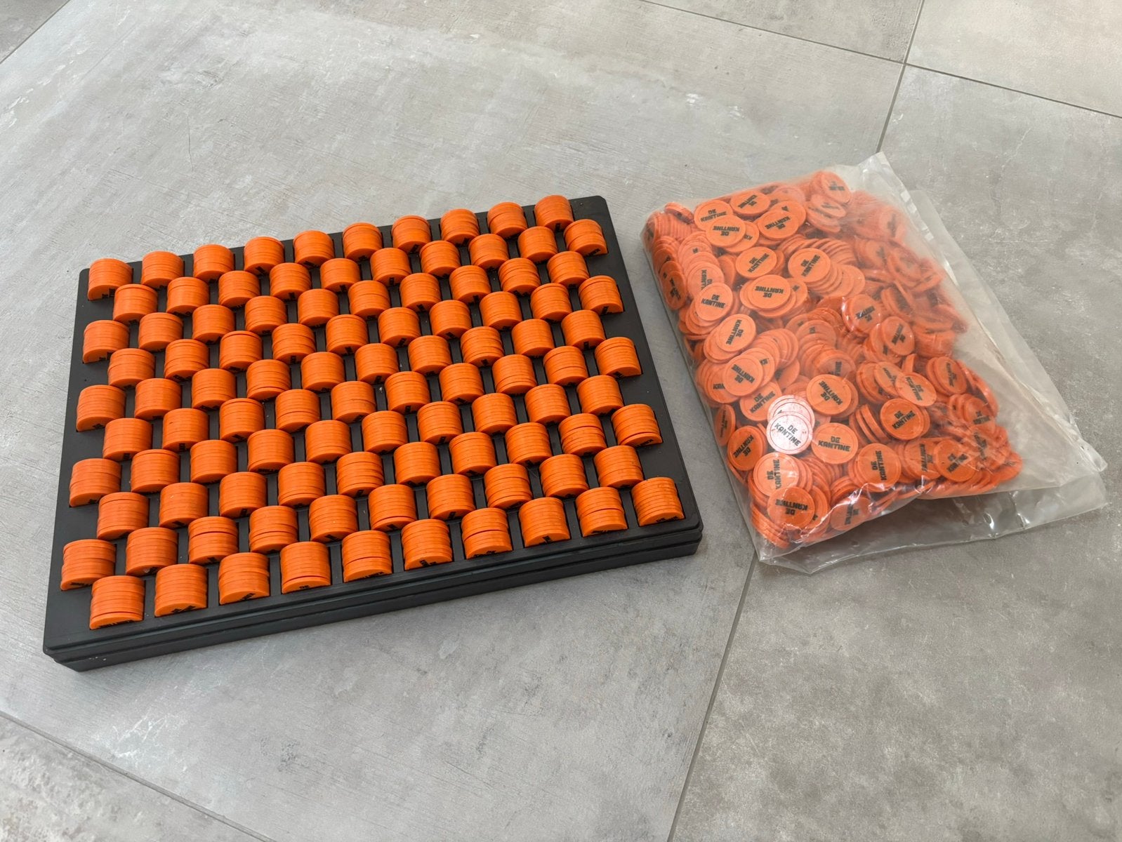 +/- 2000 Consumptie- / Horecamunten ‘de Kantine’, Ophalen, Zo goed als nieuw, Overige typen
