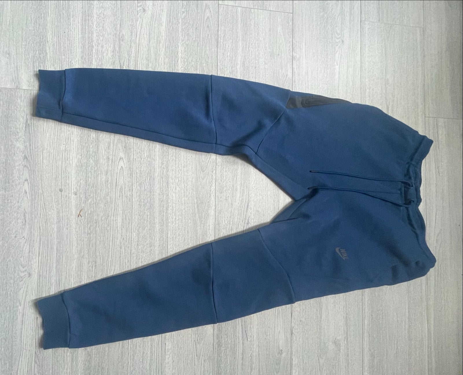 Nike Tech Fleece Trainingspak - Maat xs, Ophalen of Verzenden, Zo goed als nieuw, Maat 46 (S) of kleiner, Blauw
