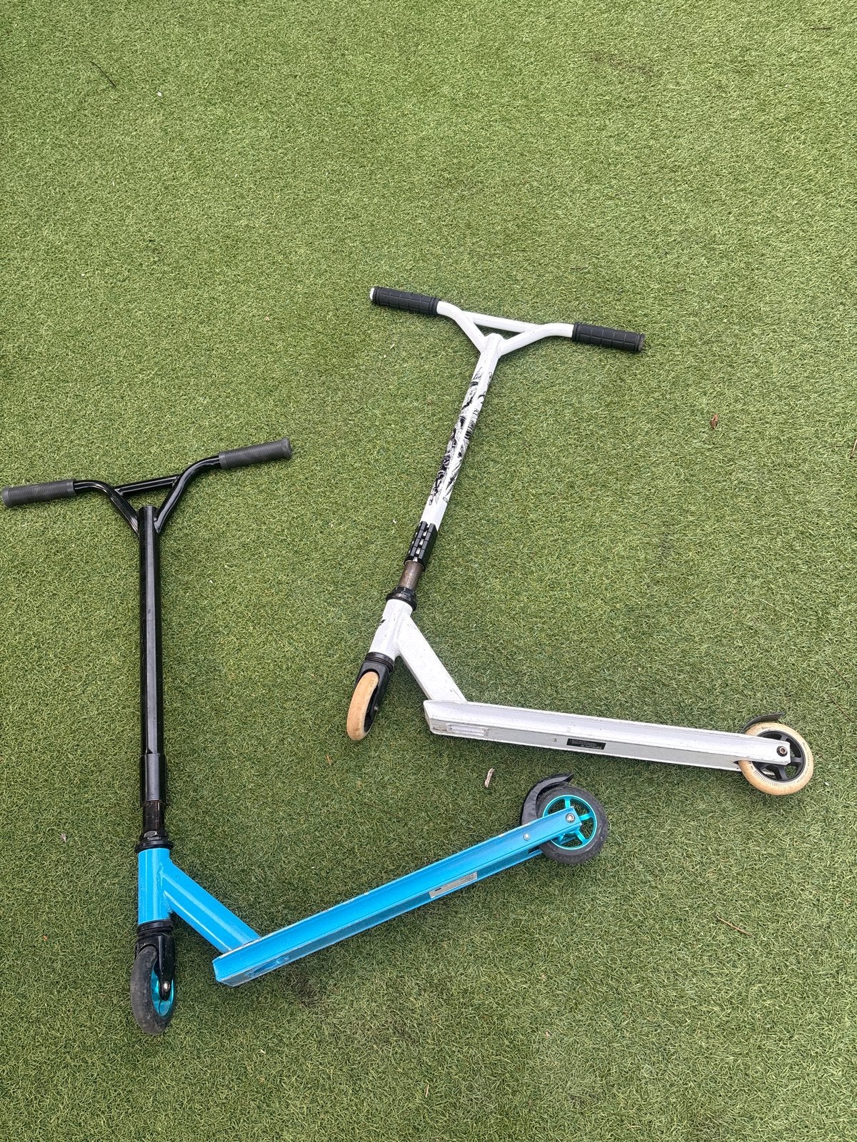 Stuntsteppen set - 2 stuks, Fietsen en Brommers, Steps, Ophalen, Gebruikt, Gewone step