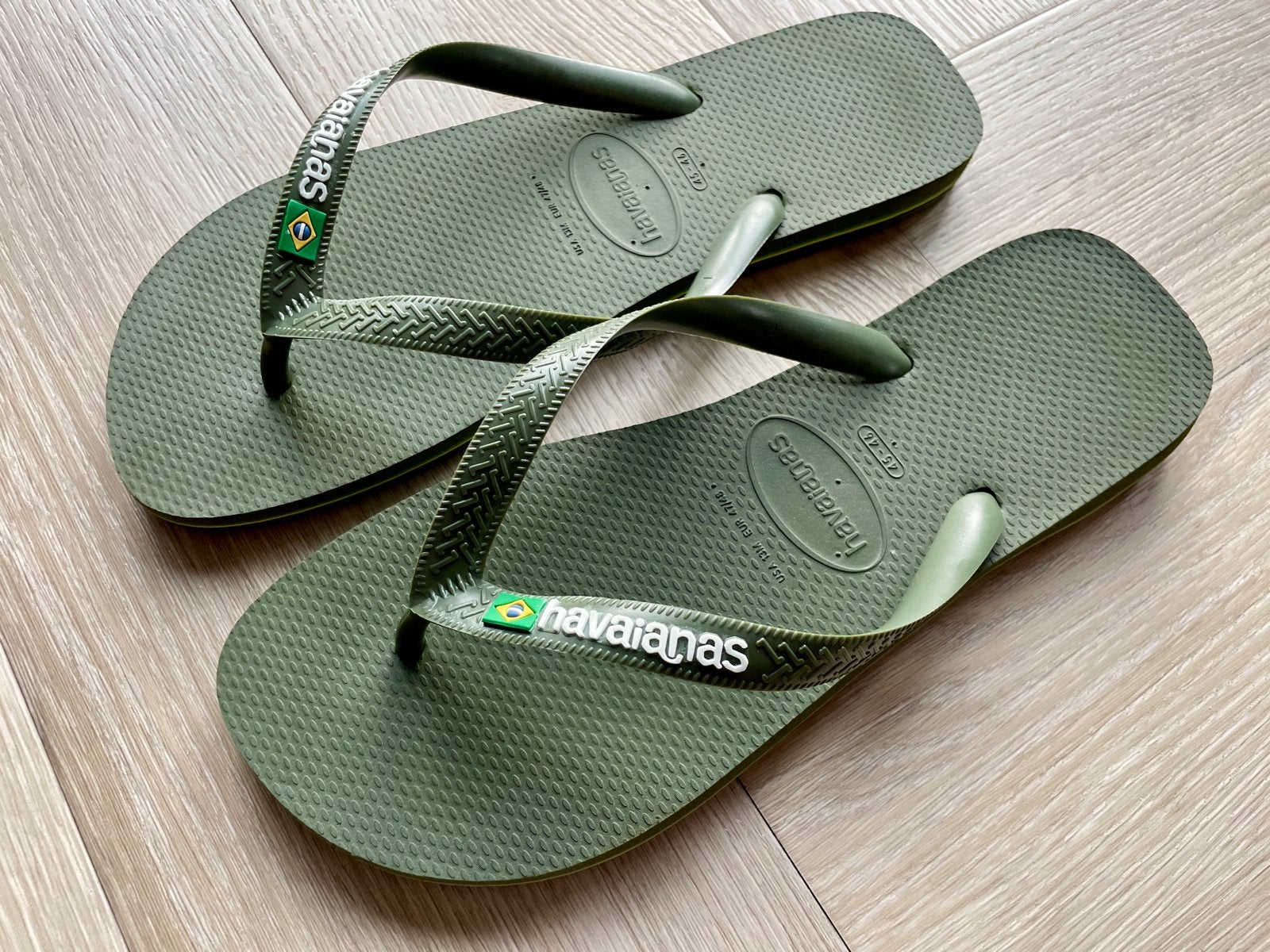 Buitenkansje: Havaianas Brasil Logo Slippers - Groen NIEUW, Ophalen of Verzenden, Nieuw, Overige kleuren, Slippers