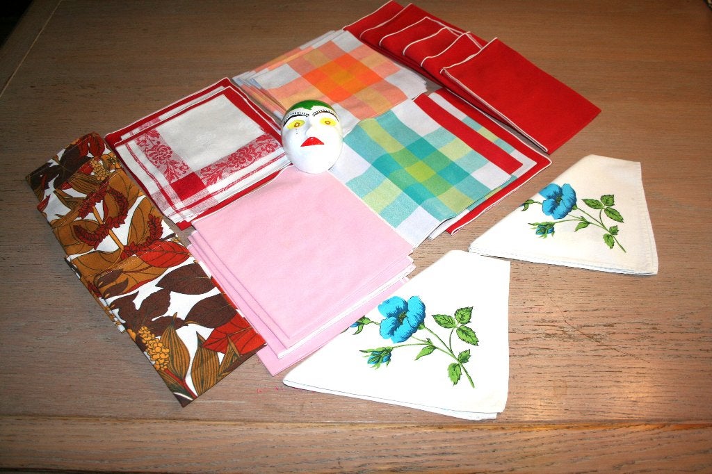 28 Vintage stoffen servetten, Geweven, 35 cm, Ophalen of Verzenden, Zo goed als nieuw