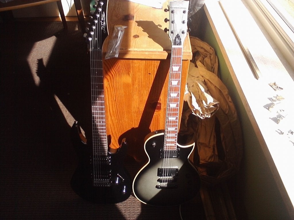 J&D 7-snarige gitaar met tremolo NIEUW, Muziek en Instrumenten, Ophalen of Verzenden, Nieuw, Solid body, Overige merken