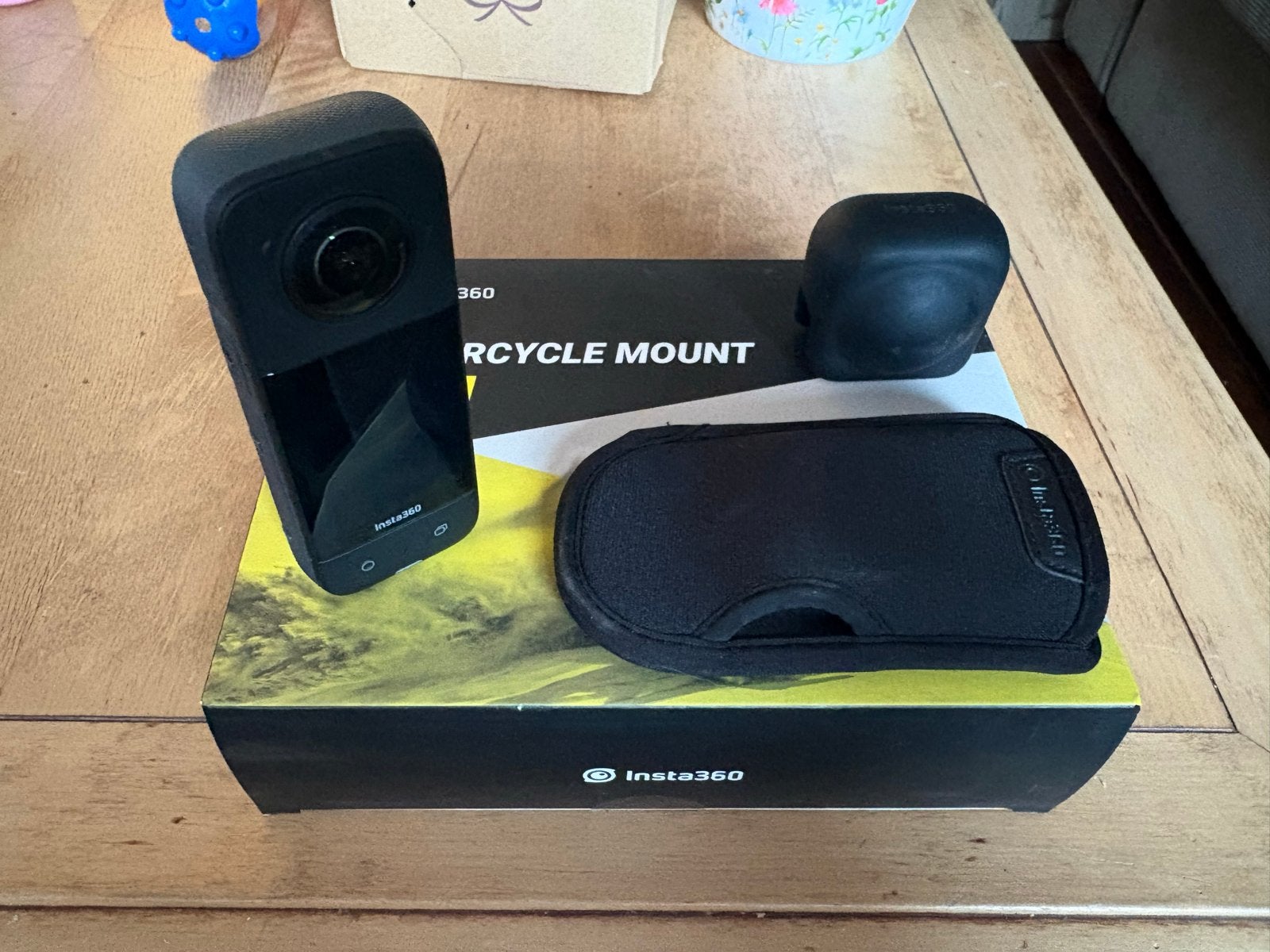 Insta360 X3 camera met motorfiets mount, Ophalen of Verzenden, Zo goed als nieuw, Overige merken