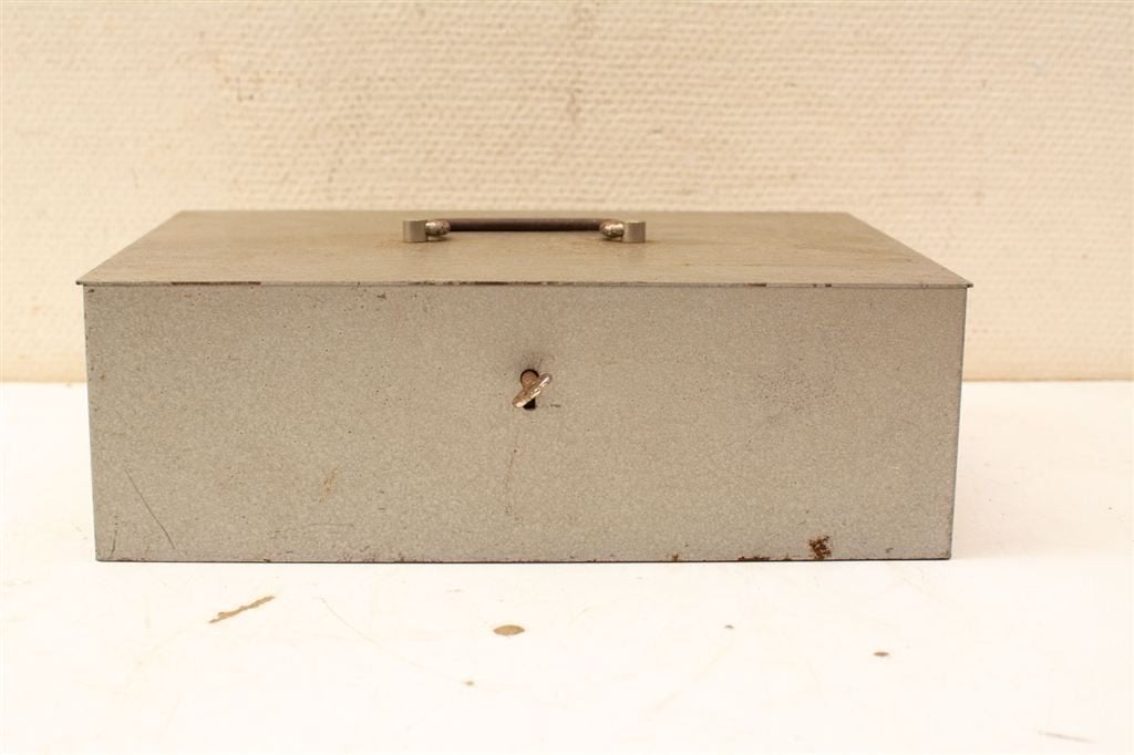 Safety metalen geldkist 38821, Minder dan 50 cm, Gebruikt, 50 tot 100 cm, Ophalen of Verzenden