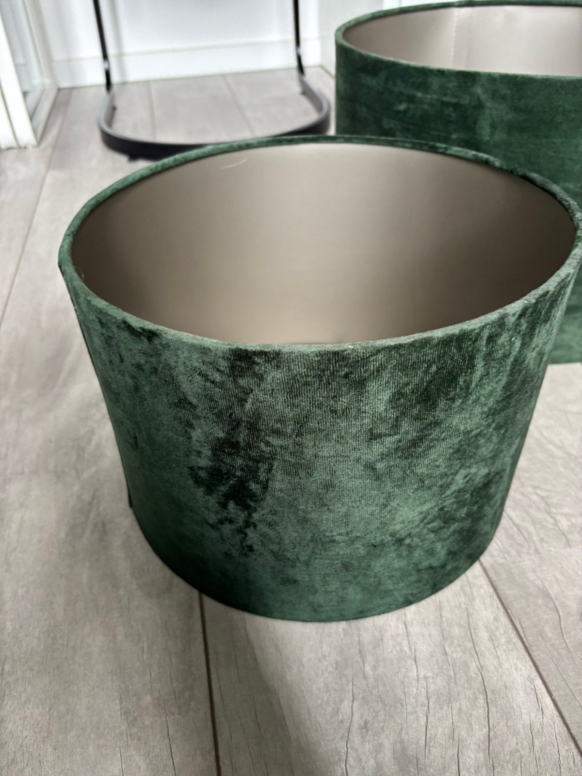 1x velours groene lampenkap 30 cm, Huis en Inrichting, Ophalen, Gebruikt, Rond, Minder dan 25 cm