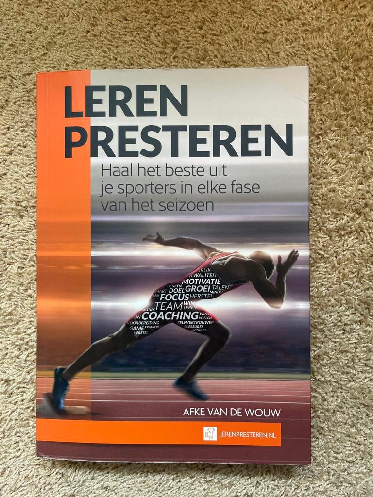 Leren Presteren - Haal het beste uit je sporters, Ophalen of Verzenden, Zo goed als nieuw, Overige sporten