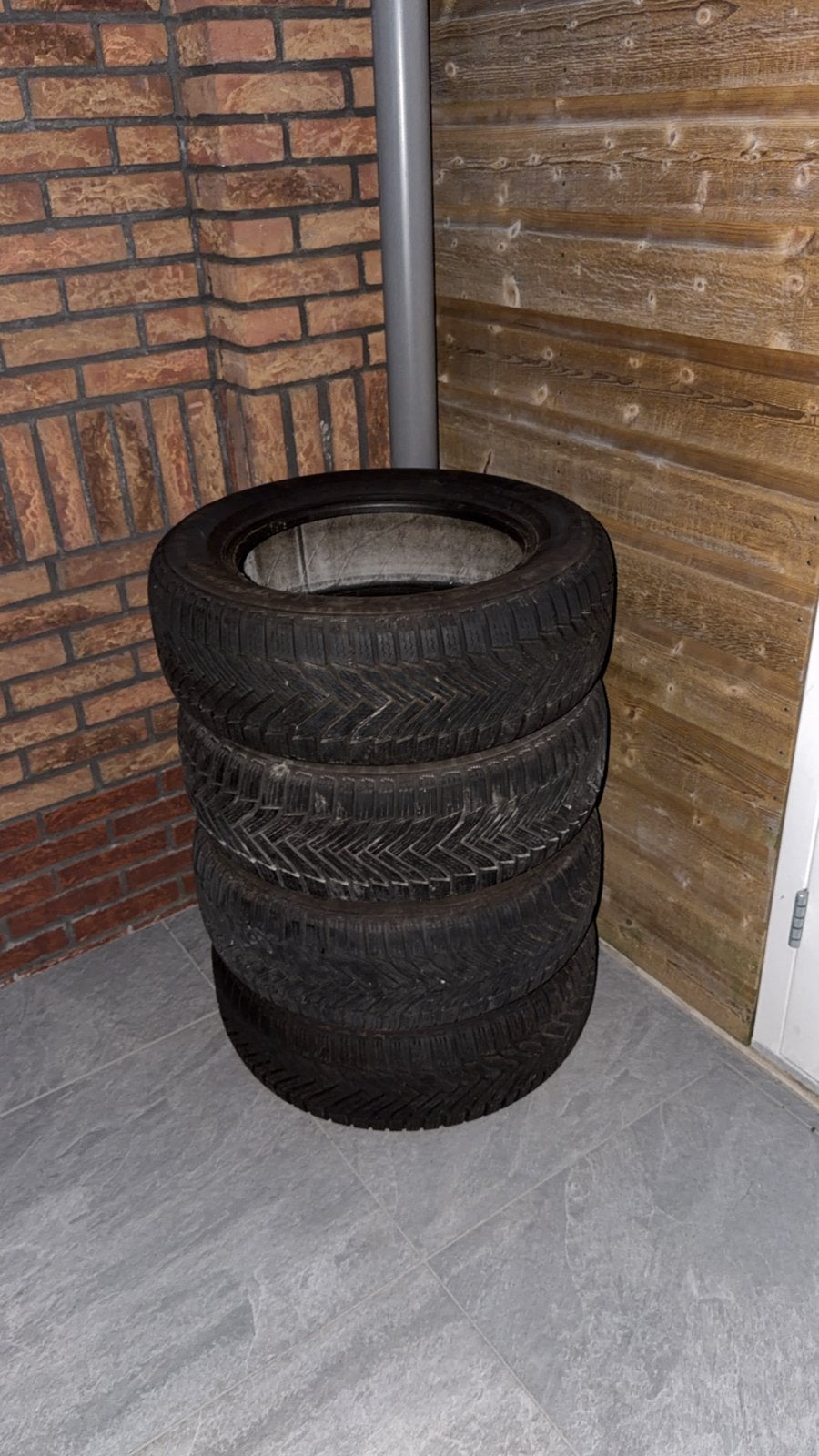 4x Michelin Alpine 6 winterbanden 215/60 R16, Ophalen, 16 inch, Winterbanden, Band(en)