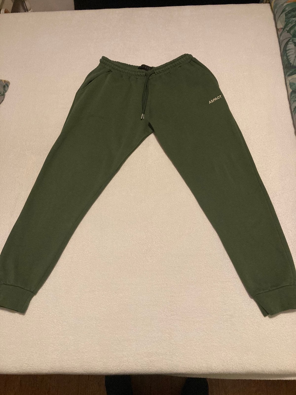 Donkergroene Aspact joggingbroek met koord, Ophalen of Verzenden, Gedragen, Maat 52/54 (L), Groen