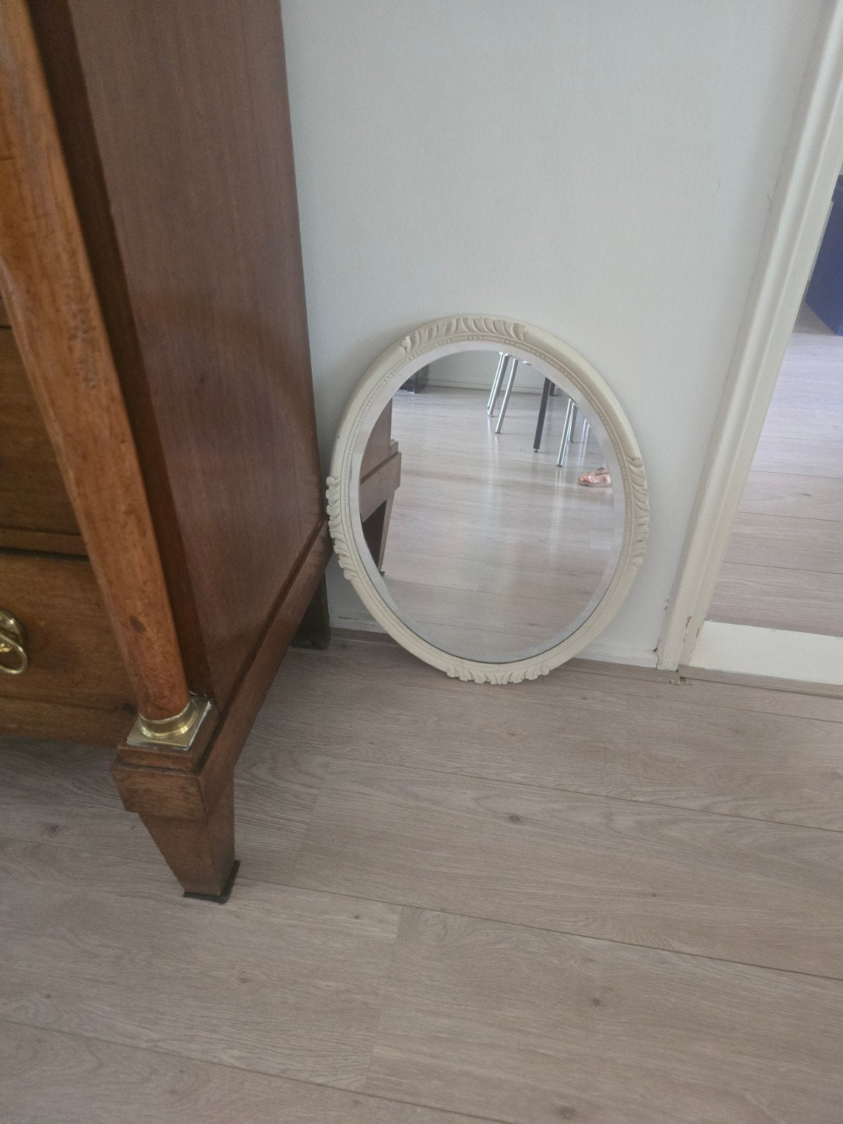 Ovale spiegel met sierlijke lijst, Ophalen, Ovaal, Minder dan 50 cm, Minder dan 100 cm