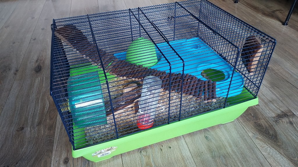 mooie hamster knaagdieren kooi 50x30x29 incl. toebehoren, Kooi, Minder dan 75 cm, Zo goed als nieuw, Fret