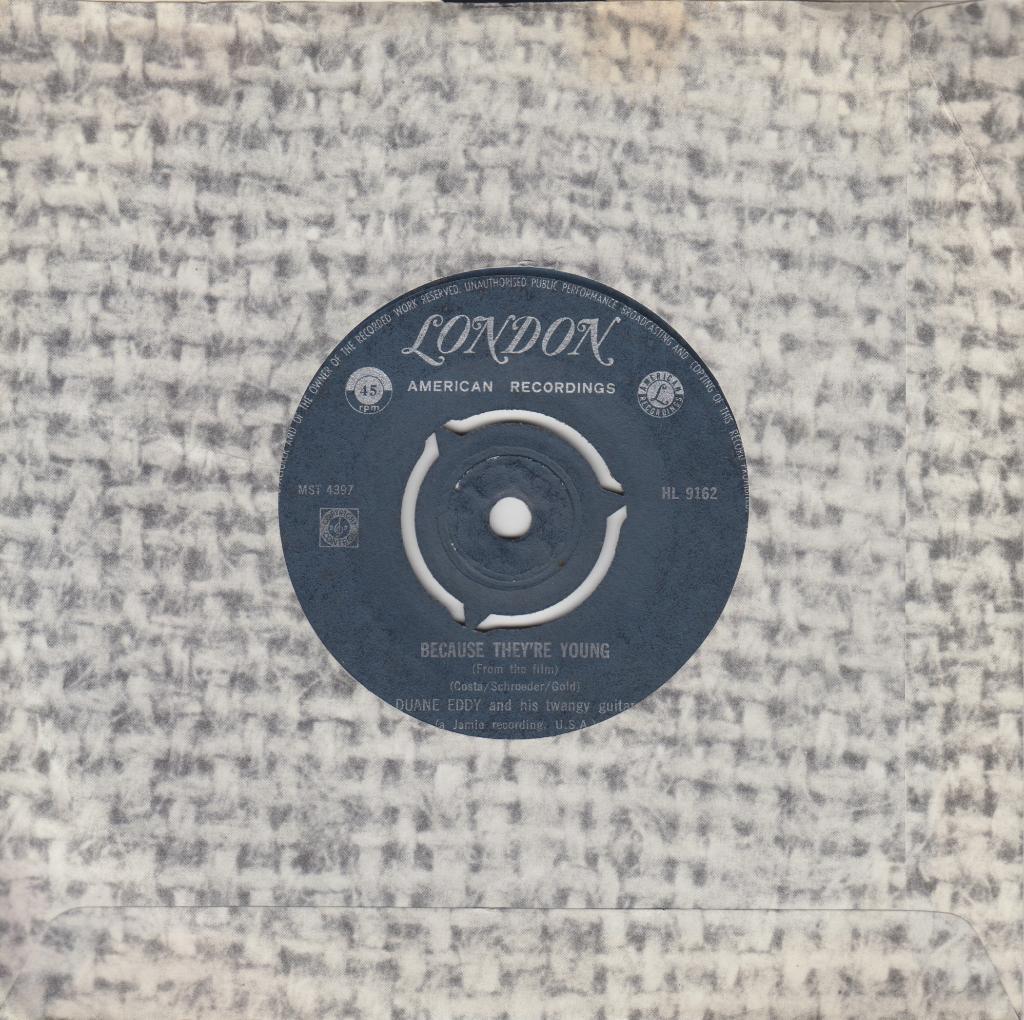 DUANE EDDY - Because They're Young, Gebruikt, 7 inch, Single, Ophalen of Verzenden