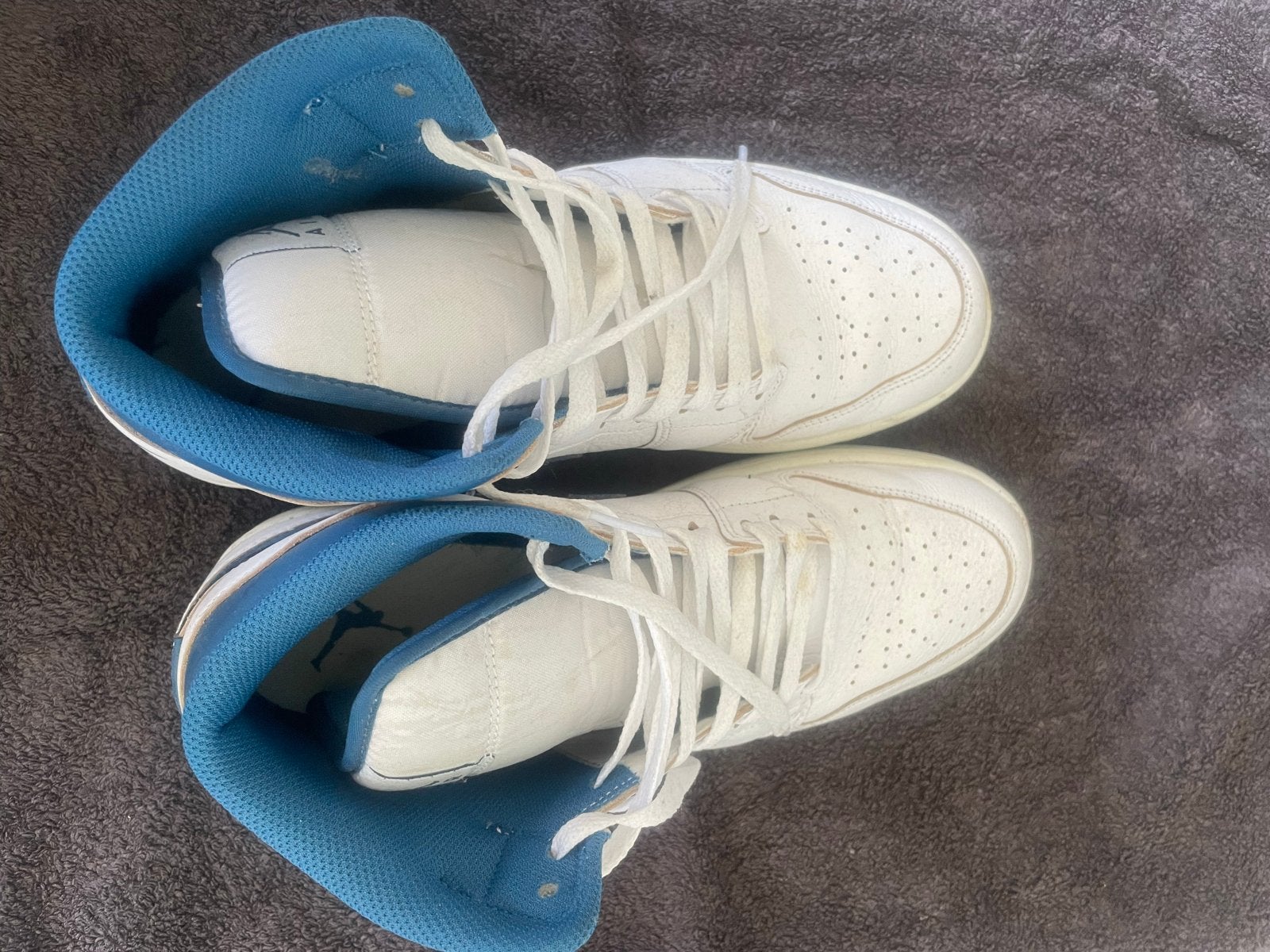 Jordan 1 Mid sneakers wit/blauw maat 46, Ophalen of Verzenden, Gedragen, Wit, Sneakers of Gympen
