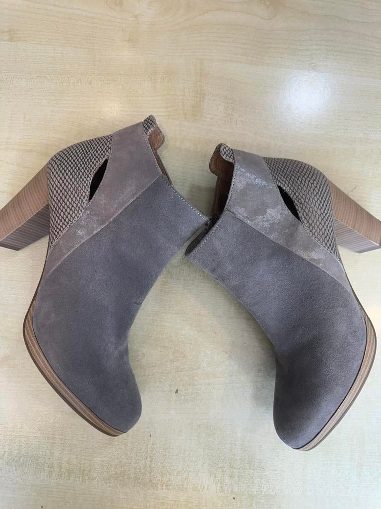 CARMENS ENKEL LAARSJES, Kleding | Dames, Schoenen, Ophalen of Verzenden, Zo goed als nieuw