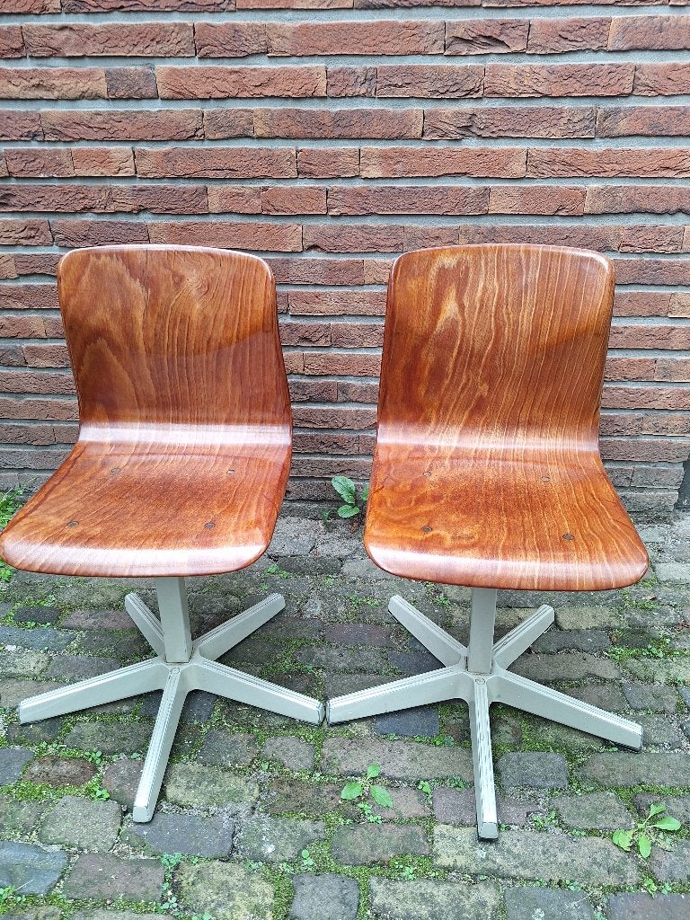 Twee schoolstoelen, stoeltjes, kinderstoel, Ophalen, Gebruikt, Stoel(en)