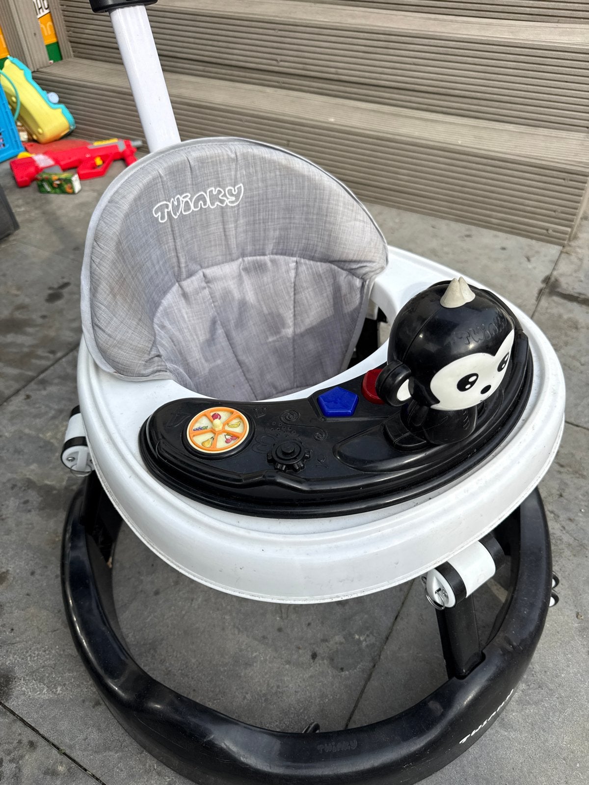 Twinky Babywalker met Speelpaneel en Duwstang, Kinderen en Baby's, Ophalen, Gebruikt, Overige typen, Met geluid