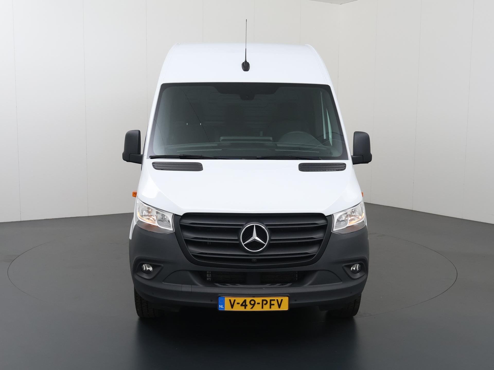 Mercedes-Benz Sprinter 317 CDI | AUT. | L2 H2 | Pro | Naviga, Auto's, Automaat, Gebruikt, Euro 6, 2000 kg