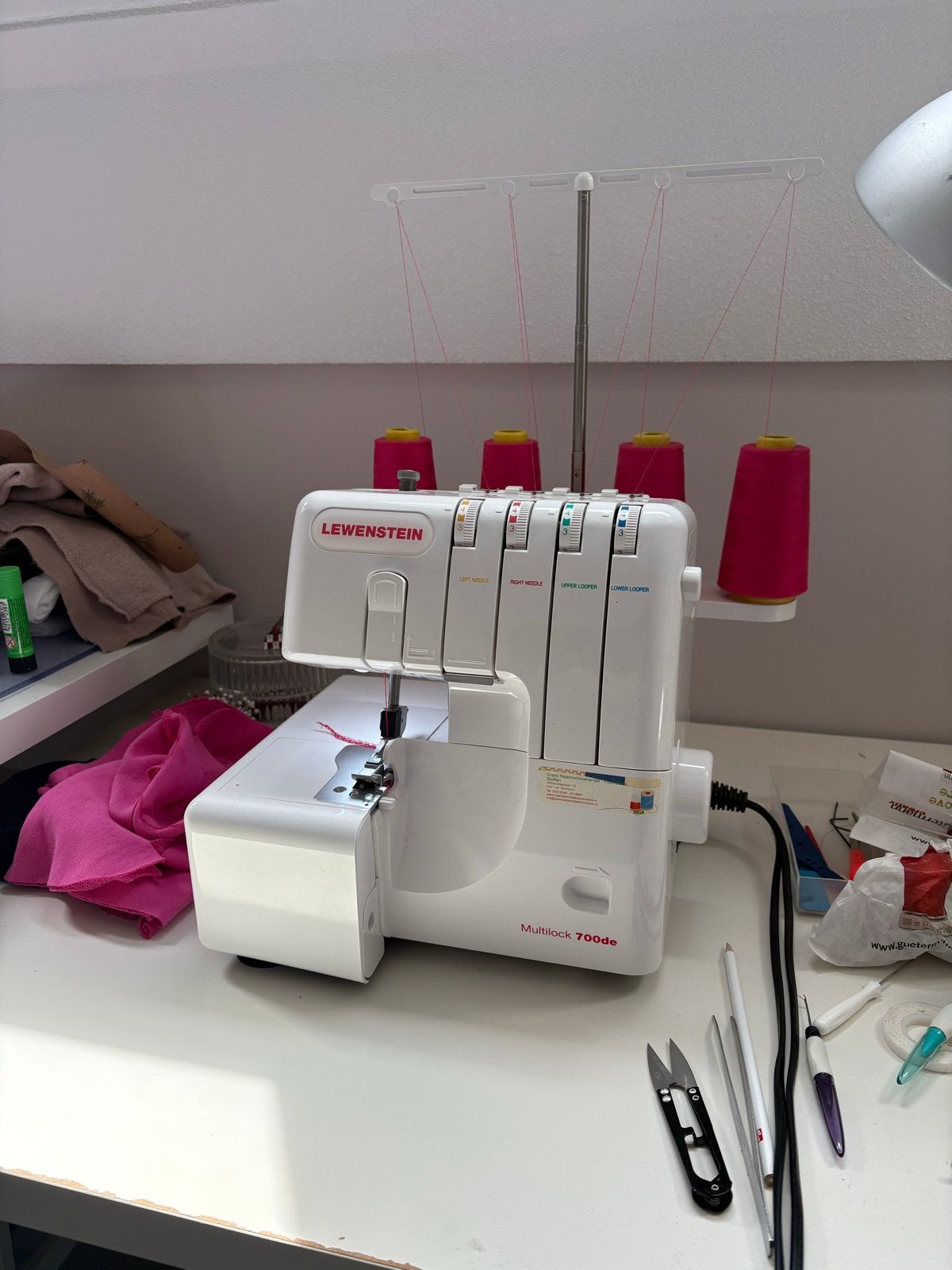 Lewenstein Multilock 700dde Overlockmachine - Zo goed als ni, Verzenden, Zo goed als nieuw, Lockmachine, Lewenstein