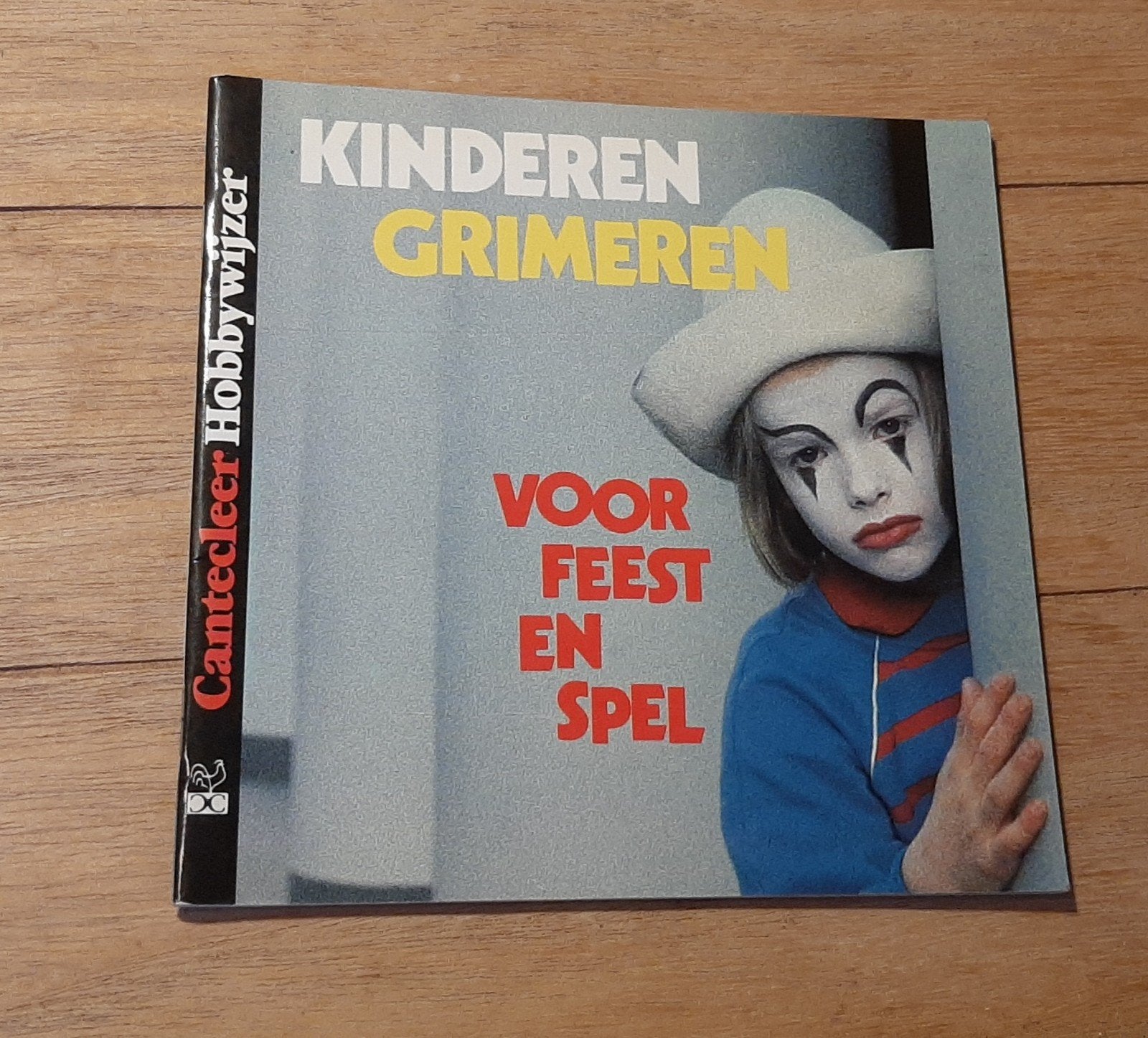 Cantecleer. Kinderen grimeren. Ingeborg Becker., Boeken, Hobby en Vrije tijd, Ophalen of Verzenden, Zo goed als nieuw