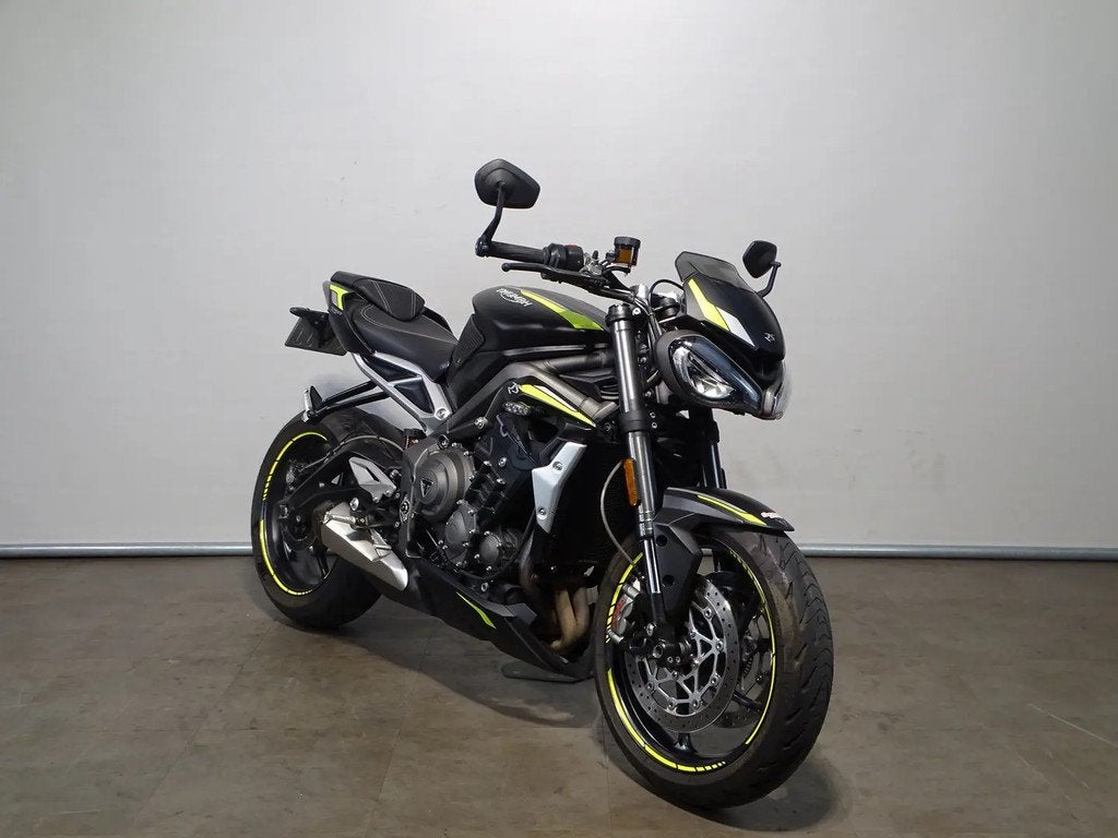 Triumph Street STREET TRIPLE RS € 9.990,00 - foto 2