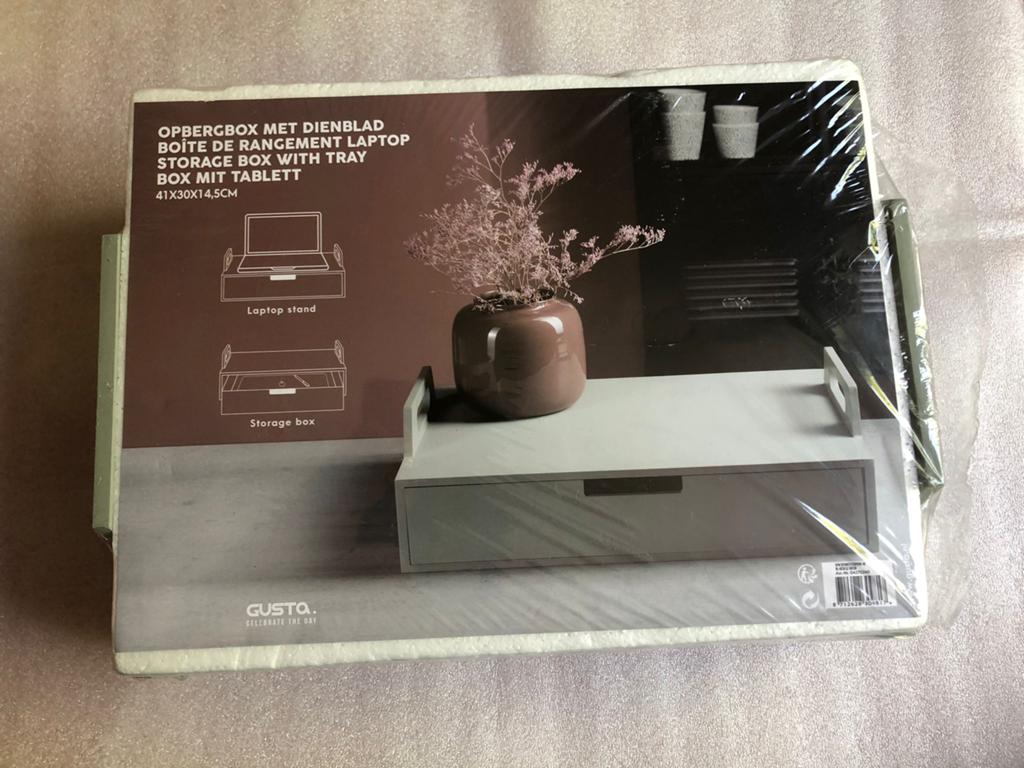 Opbergbox met dienblad van GUSTA - grijs - 41 x 30 x 14.5 cm, Huis en Inrichting, Woonaccessoires | Dienbladen, Ophalen of Verzenden