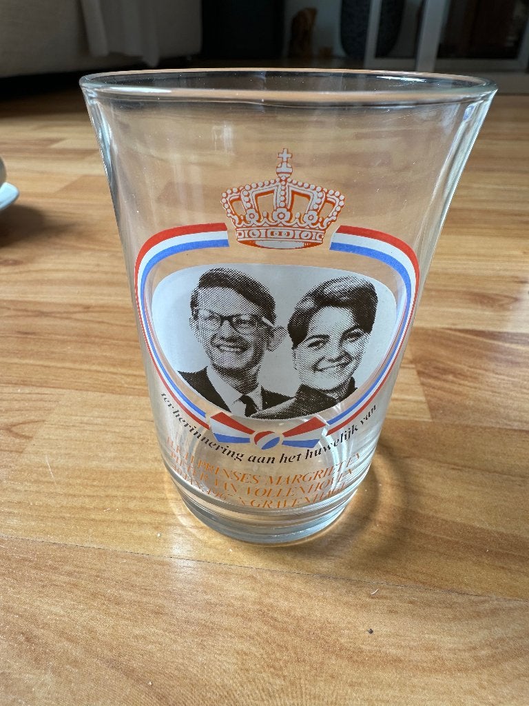 Glas Huwelijk Margriet & Pieter, Ophalen of Verzenden, Nieuw, Nederland, Servies