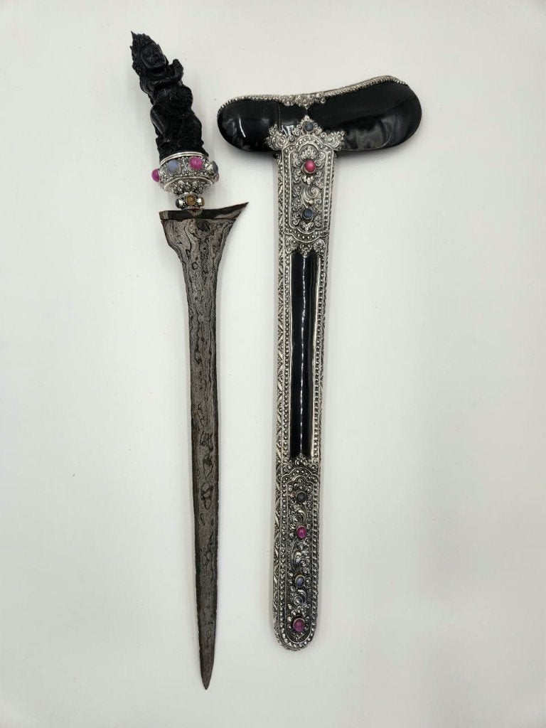 Antieke Keris Bali Lurus Pedaringan Kebak Tanduk KTC60, Gesneden, Wapen, Verzenden, 52 cm