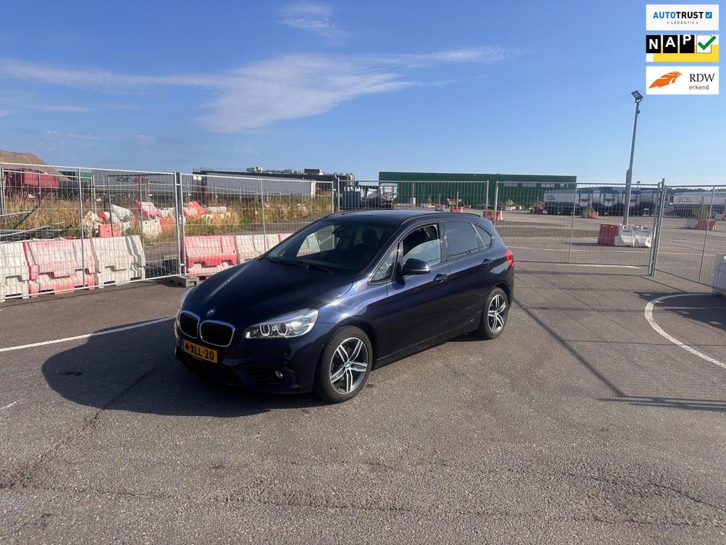BMW 2-serie Active Tourer 218d High Executive Clima.Navi.Pan, Voorwielaandrijving, Euro 6, 150 pk, Blauw